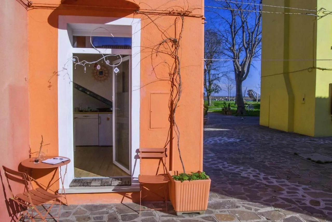 Apartamento Casa arancione a Burano 0*,